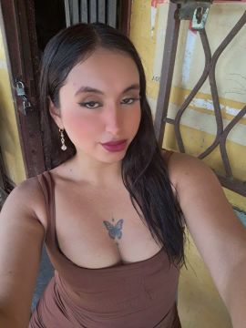 Lia Soffia V