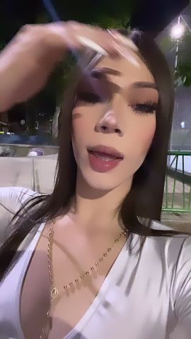Isa Rendon
