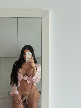 MEGAN XXL