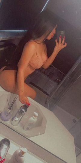 Jolie latina 