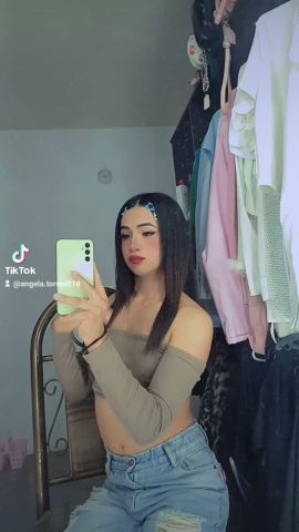 Ashly Pons