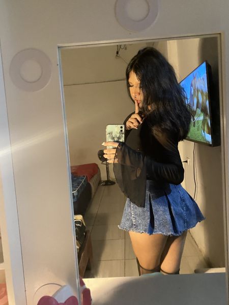 💋 Trans 100%  femenina, suave y muy consentidora
Con solo 1 año de transición… fresca, real y llena de curiosidad 🔥
Solo hombres solventes y persona serias interesados en mis servicios deseas tomar el servicio avisarme con media hora antes. disponible las 24 horas Soy una nenita real la misma de la fotos ven y disfrútame te haré pasar un momento inolvidable .
Hago llamadas de confirmación previo al encuentro 🥰
¿Te atreves a conocerme? 😈
*Venta de contenido 15$ 
*Sexcam 🔥
*Chat hot 🔥