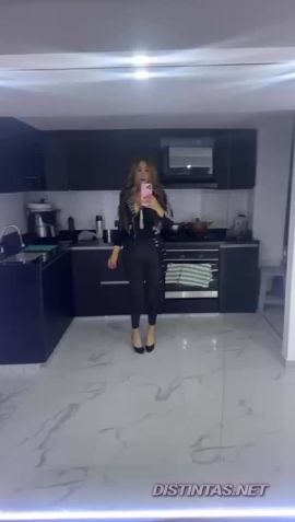 Angela Guzmán