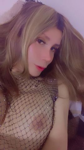 Angela Guzmán