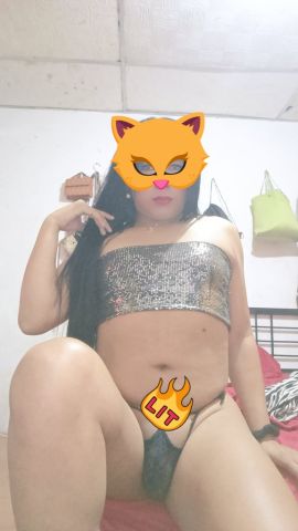 Daniella 