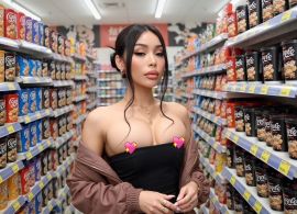  Asian Luxury Goddess 