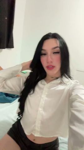 Alejandra queen