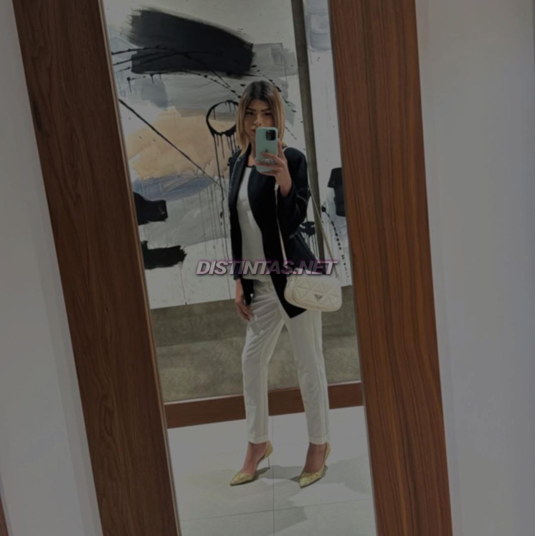 Debi seque 