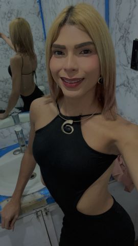 Debi seque 