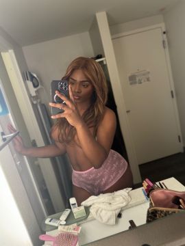 AMARA VIP