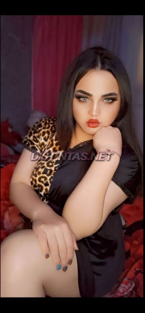 مونيكا 