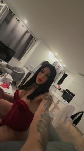 Bruna Louize