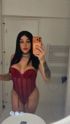Bruna Louize