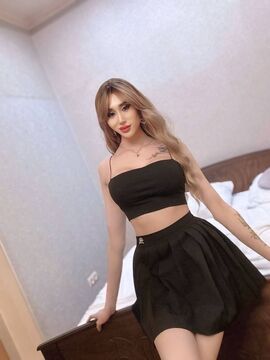Bella