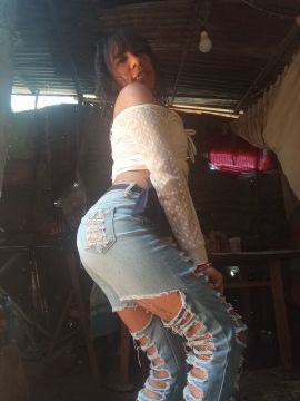 Ashley Guzmán 