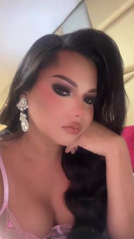 Oriana Versace