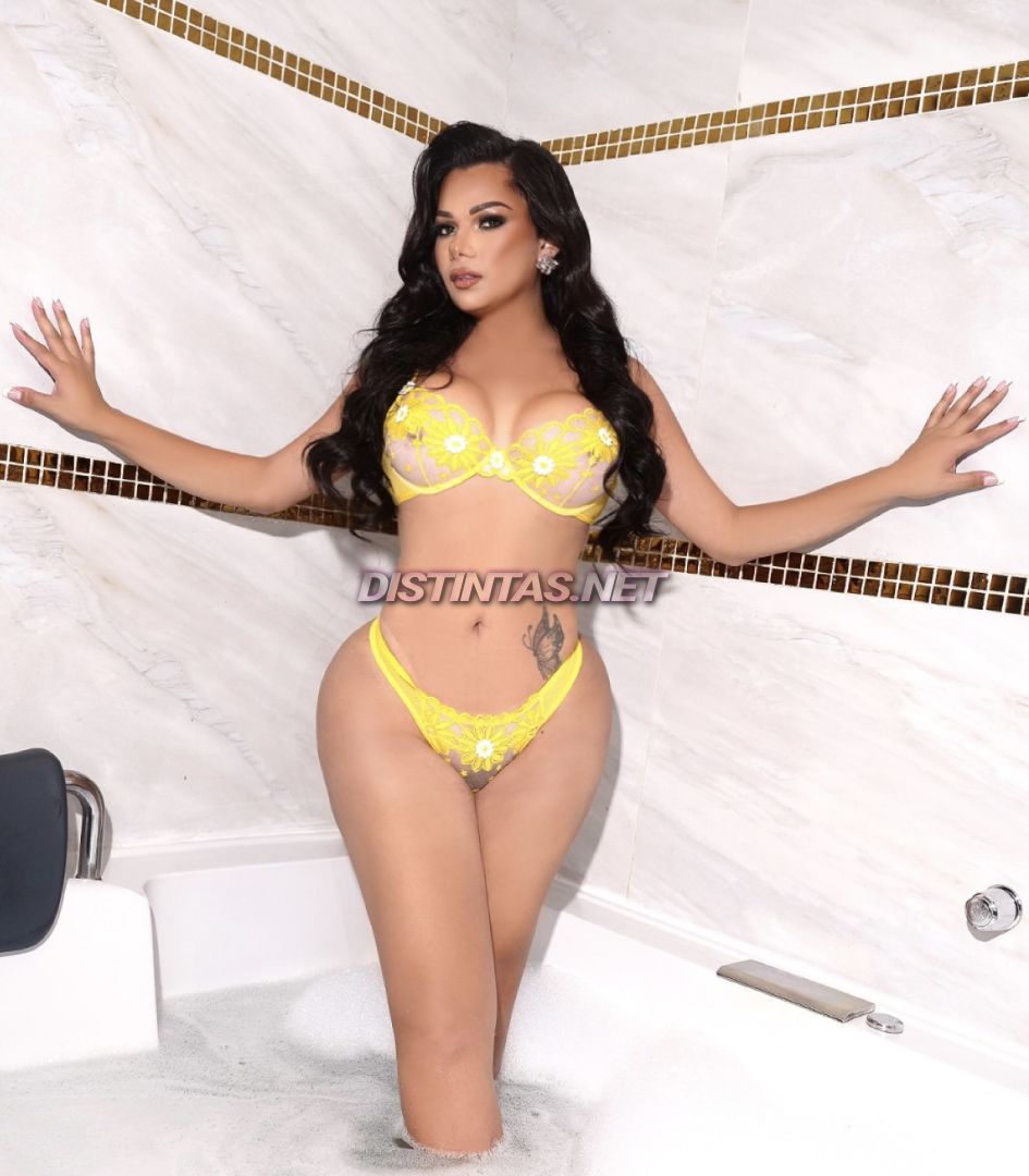 Oriana Versace