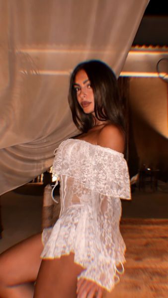 ✨Which  pussy Soy de estilo alto standing, 🐚  

¡Ya estoy de regreso, recién llegada de Europa! ✈️💫
⬇️ 💗
Servicio de Masajes e intimidad, 
Te ofrezco un espacio pensado para tu bienestar, relajación y desconexión. En un ambiente tranquilo, privado y con estilo spa, podrás disfrutar de diferentes técnicas adaptadas a tus necesidades:
✨ Masaje relajante
✨ Masaje descontracturante
✨ Masaje sensitivo
✨ Masaje prostático y una sesión completa de placer sexual y fantasías 
Un entorno cómodo, higiénico y acogedor, diseñado para brindarte una experiencia de confort, relajación y atención personalizada.
📍 Recoleta 
🕒 Atención con cita previa

Soy femenina, dulce, compañera y muy de hogar, pero también me encanta conocer personas nuevas, hombres interesantes con buena energía, educación y ganas de pasar un momento agradable y relajado.

