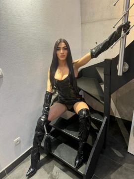 Chandelly GROSSE BITTE