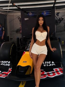 Chandelly GROSSE BITTE