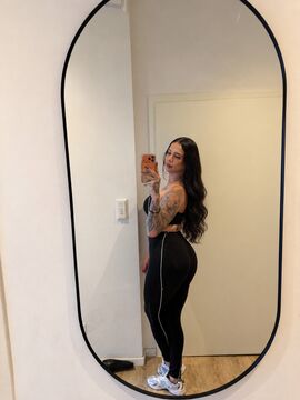 Evelyn Sexy Girl