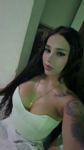 Evelyn Sexy Girl