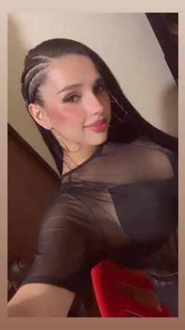 Evelyn Sexy Girl