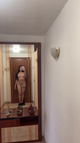 Evelyn Sexy Girl