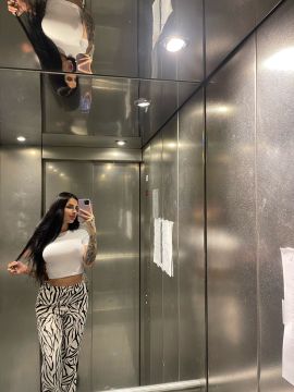 Evelyn Sexy Girl