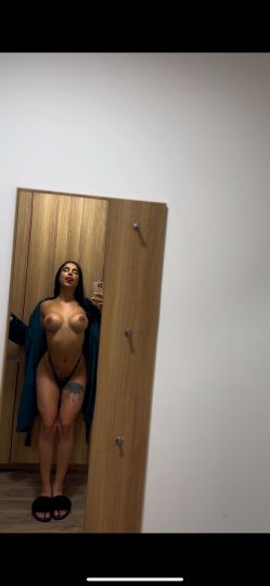 Evelyn Sexy Girl