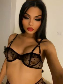ALAIA CARA 