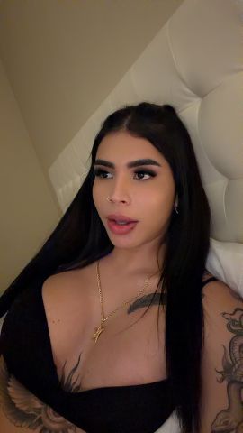Hellen fox