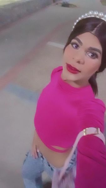 Tengo sitio
Tengo todo condones todo lo que quieran