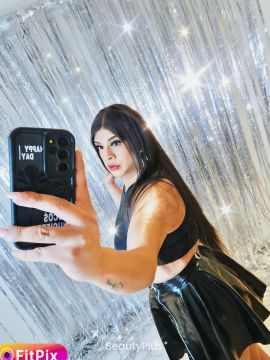 Camila Domina Party