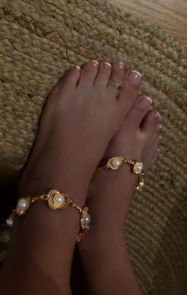 Mannu Dot