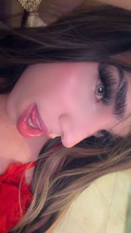 Vicky 