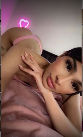 Zoe Dominatrix