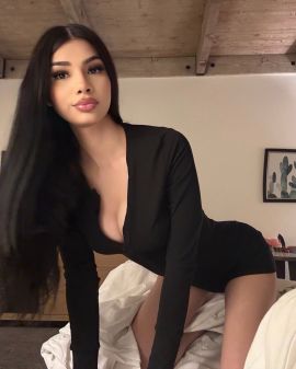 Zoe Dominatrix