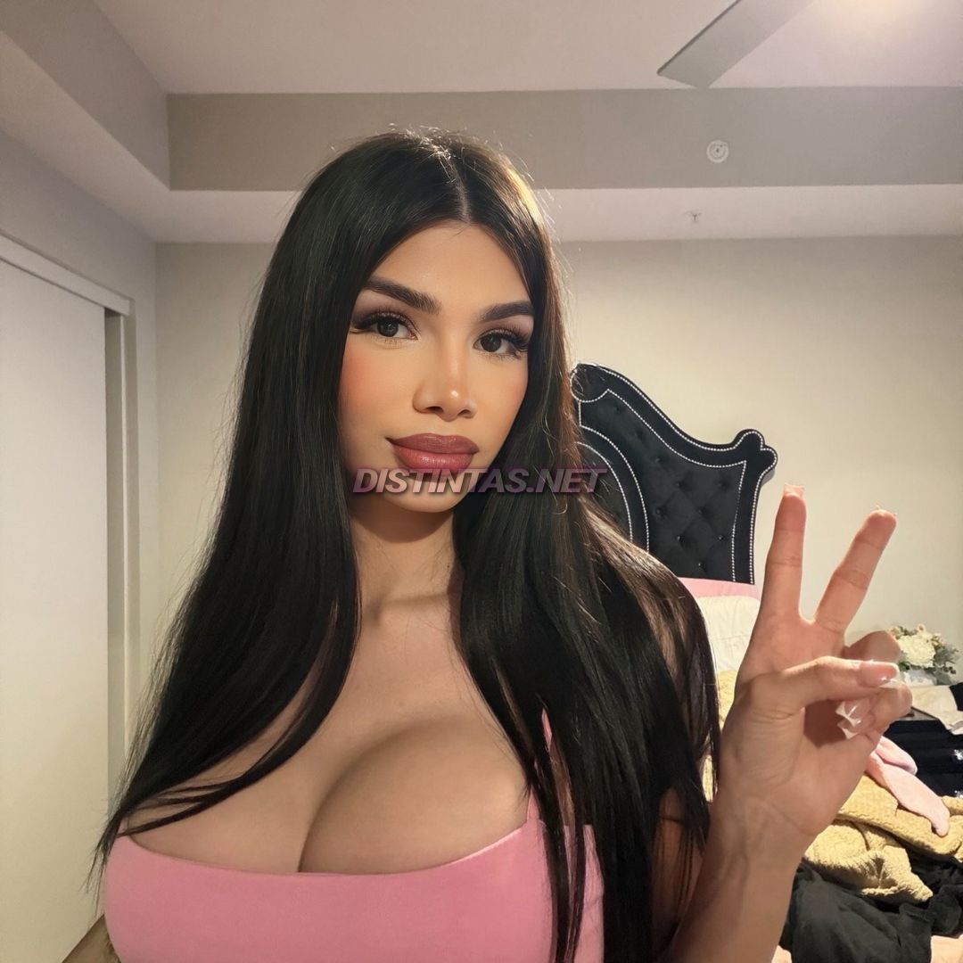 Zoe Dominatrix