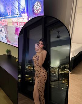 Zoe Dominatrix