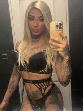 Luiza Dominatrix 