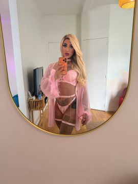 Luiza Dominatrix 
