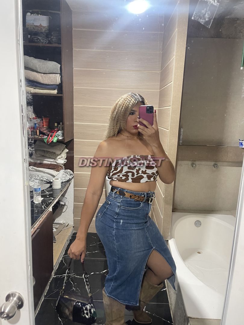 Paula Denisse Cisneros 