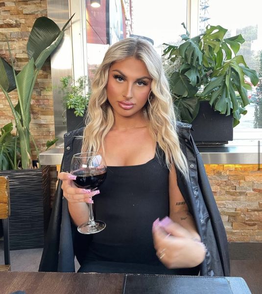 Hello💖

TEXT ME ON TELEGRAM FOR MEET @JESSICA111xxx

I am Jessy new in Frankfurt
20 years old ts girl from Spain/England very well-groomed, and place great importance on hygiene.
 I'm looking forward to meeting you in my private apartament
I am PASSIVE and ACTIVE
I have an apartament, clean and private

Big cock, nice body, I can pamper you or be slightly dominant in various positions. I love facesitting, deepthroat, twerk on your dick and suck it, kisses , licking , cum and much more.

My services include almost everything. 
Only serious gentleman , i will give you a great time🩷

I am very polite and nice person, i only answer to serious messages and if you waste my time i simply block you :) contact me with your name, age  and fixed date