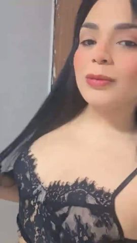 Bella April 