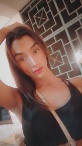 Mónica laya