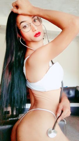 Mónica laya