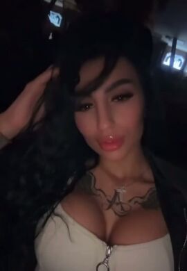 Julia Love