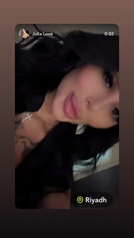 Julia Love
