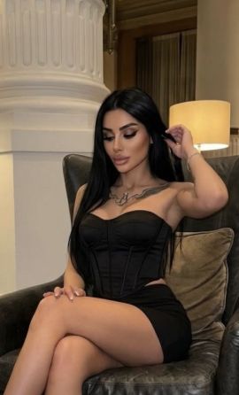 Julia Love